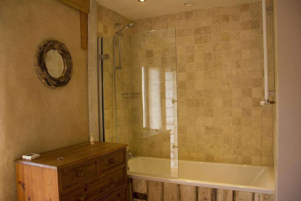 Pathways, Beachwood Cottage Bath Exterior foto